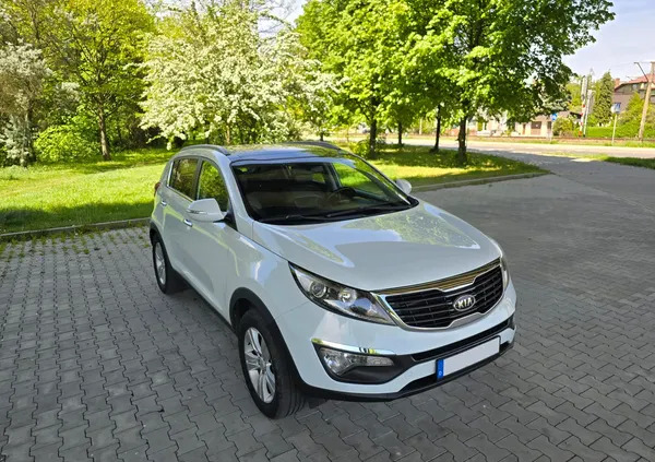 kia sportage małopolskie Kia Sportage cena 45999 przebieg: 178000, rok produkcji 2010 z Olkusz